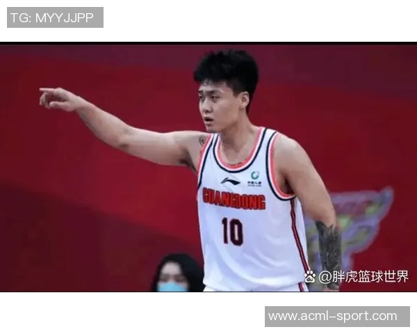 杰基杨全能表现助球队获胜20投10中砍下32分4篮板10助攻1抢断