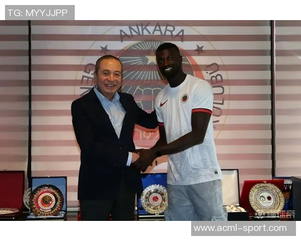 米兰老板自豪宣布获得意大利国籍源于家族深厚的意大利血统